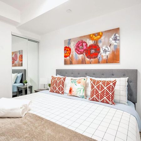Spacious 2Br Apartment - Regent Park Near Downtown Τορόντο Εξωτερικό φωτογραφία